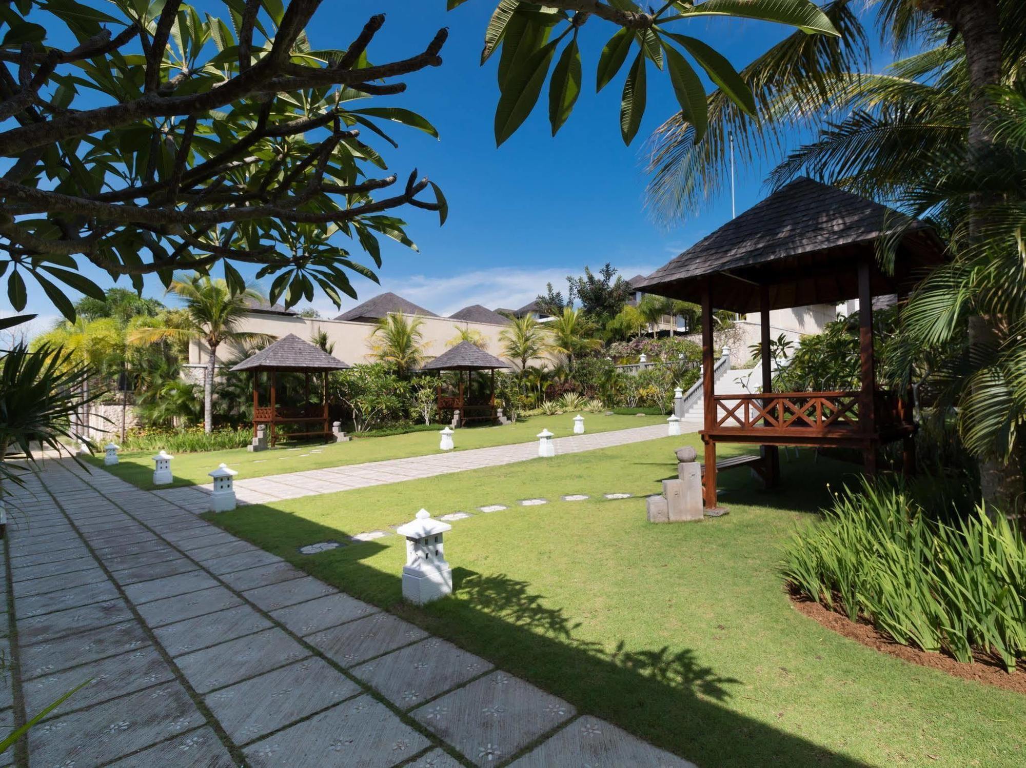 Airis Luxury Villas And Spa Uluwatu Exterior foto